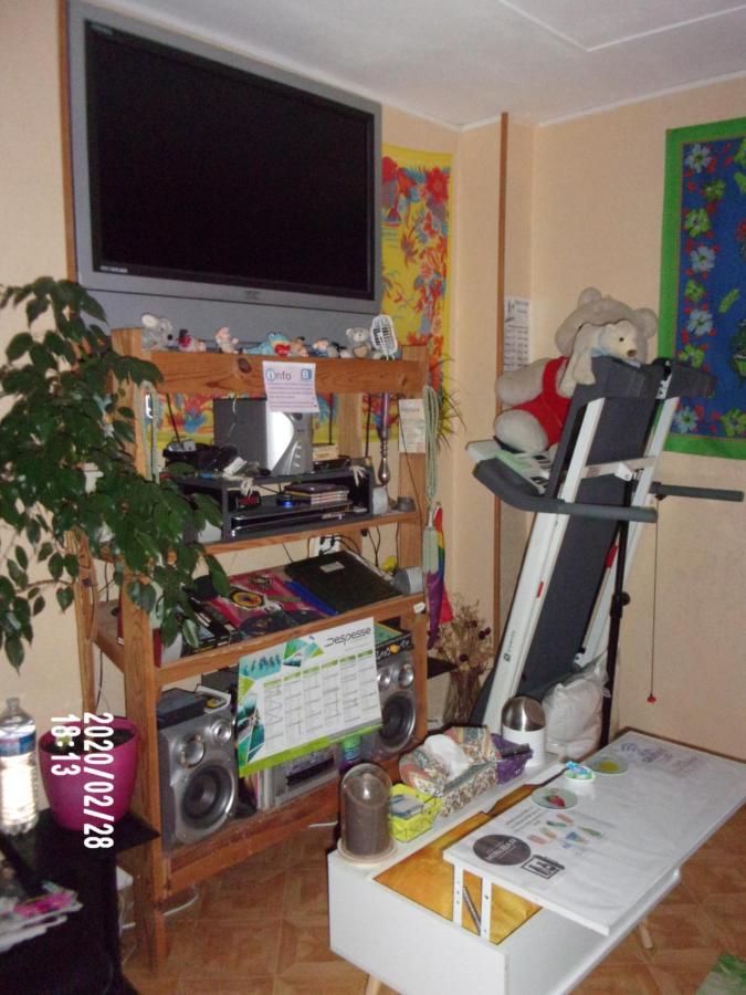 Une Halte Sur Valence Apartment วาลองซ์ ภายนอก รูปภาพ